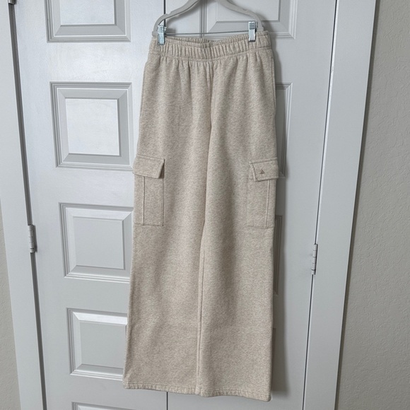Vitality Wide-Leg Cargo Pants